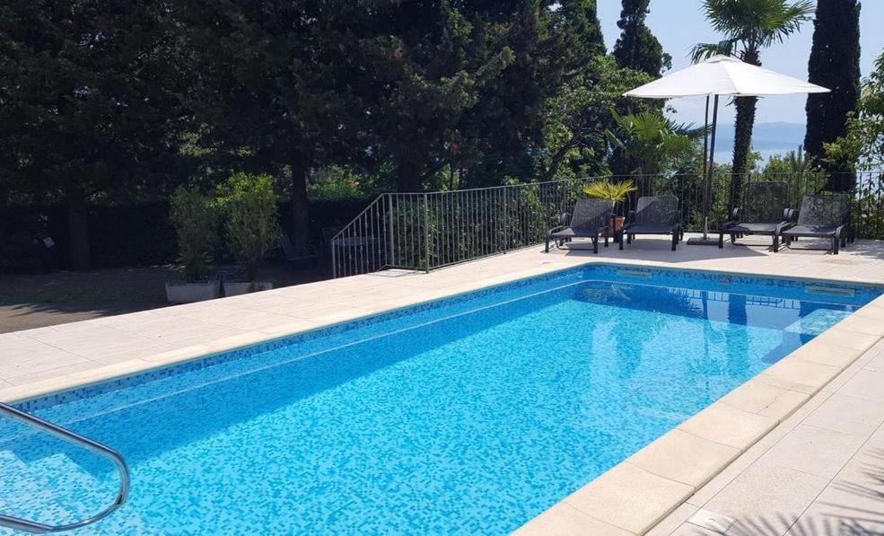 אופטיה Apartment All For You - With A Swimming Pool מראה חיצוני תמונה